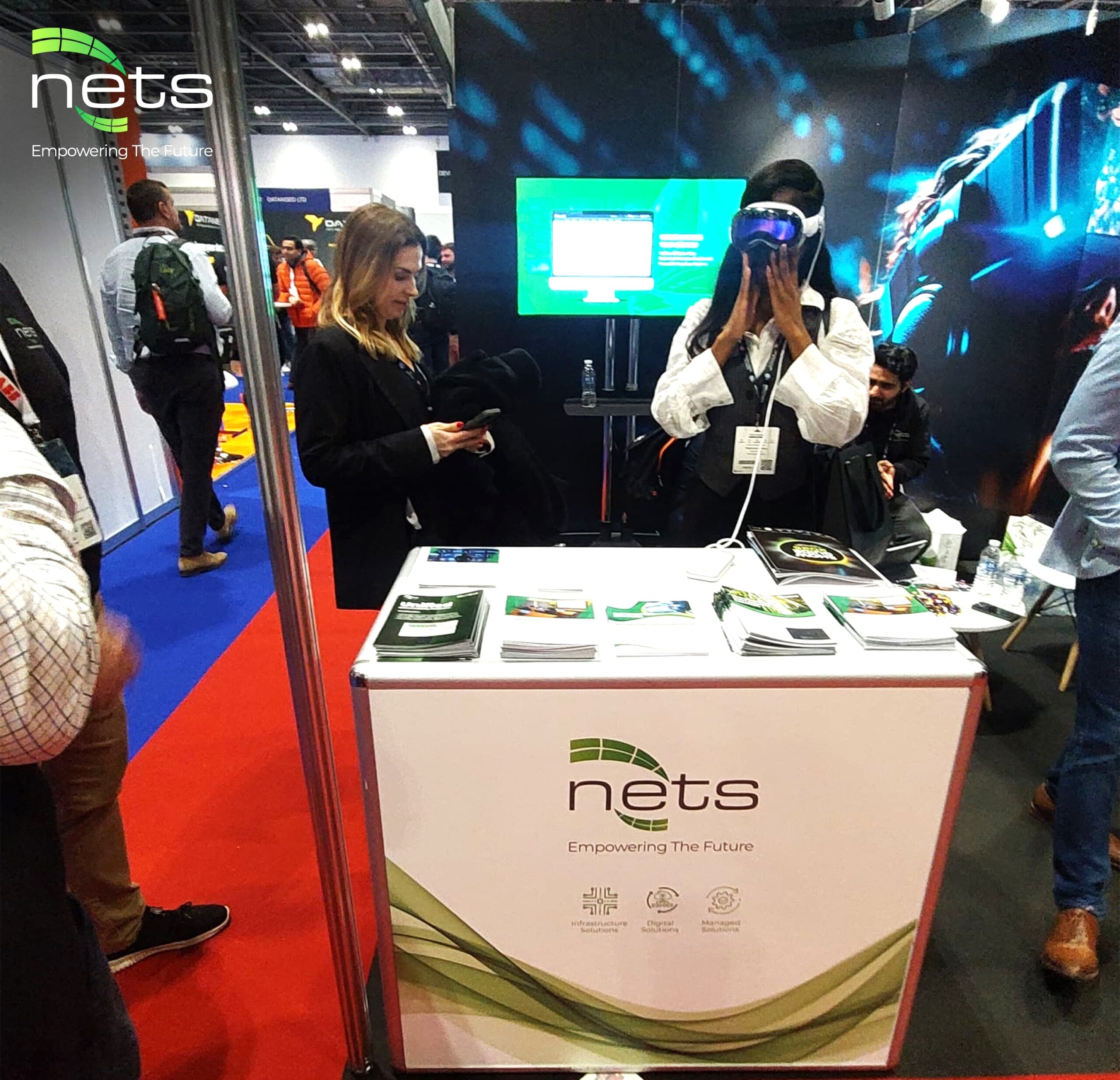 Reimagining Managed IT with VR & FLM